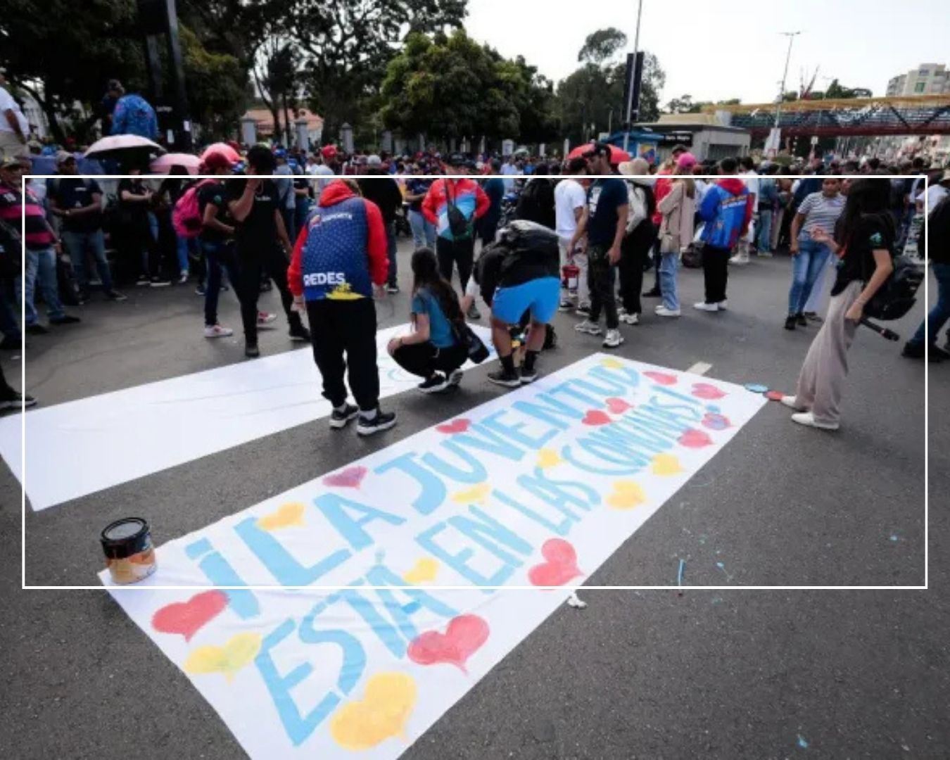 Juventud comunera sale a las calles en respaldo a la Consulta Popular Nacional