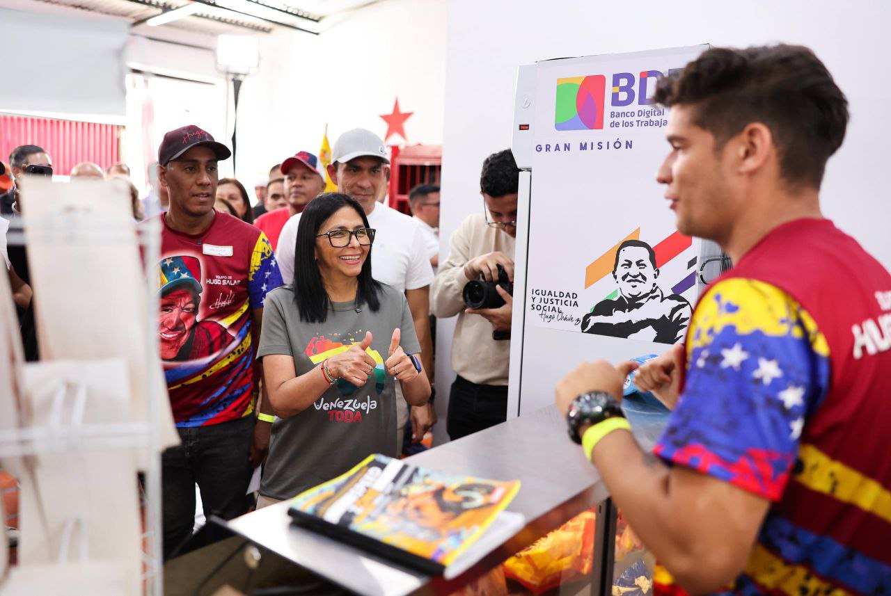 Presidenta Rodríguez: Primeros $300 millones por venta de petróleo financiarán ingresos de los trabajadores