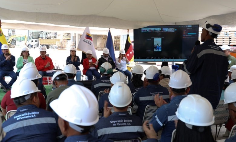 Fortalecen la formación de la fuerza laboral cementera para el desarrollo industrial del país
