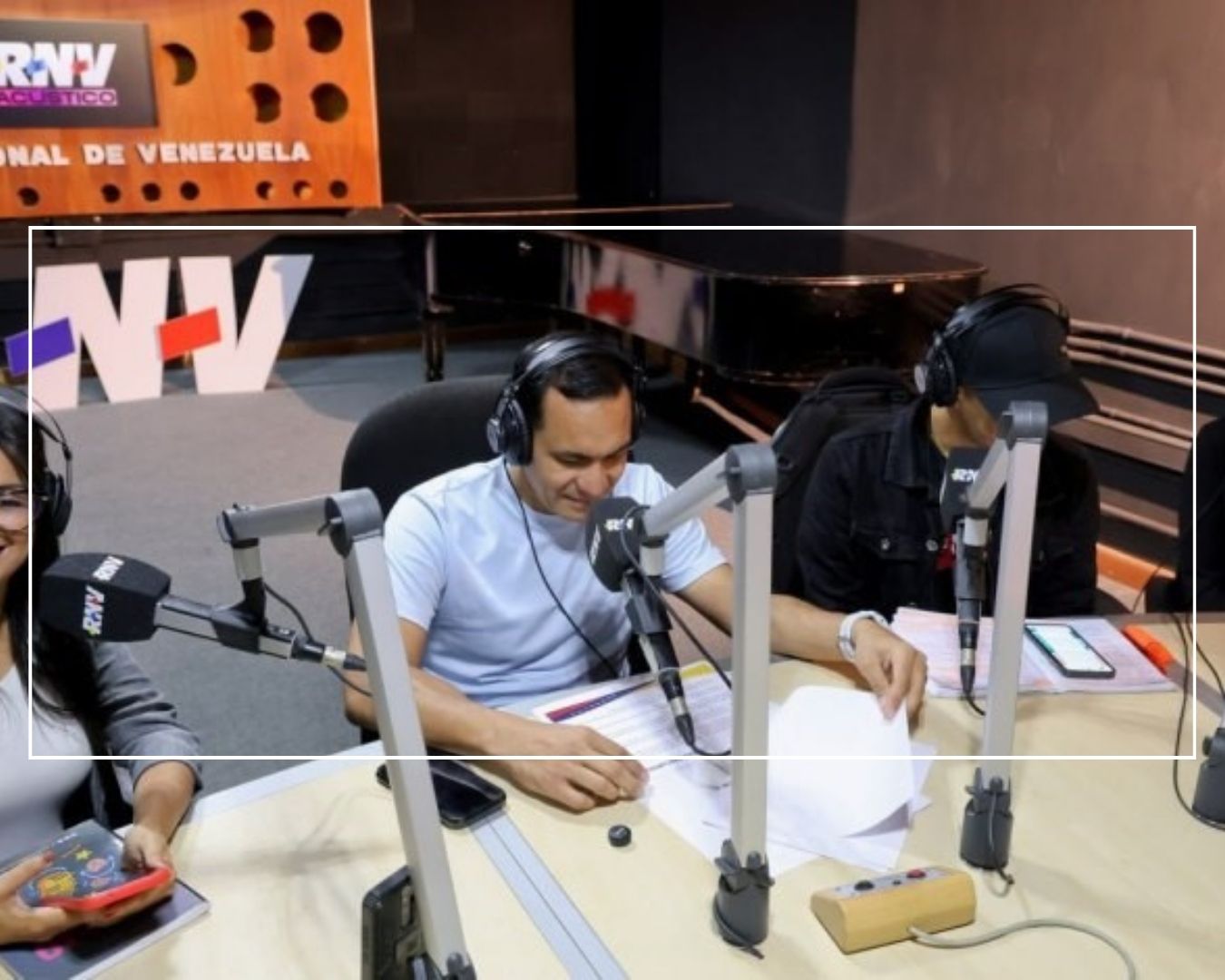 Juventud impulsa la economía comunal como eje central del crecimiento industrial