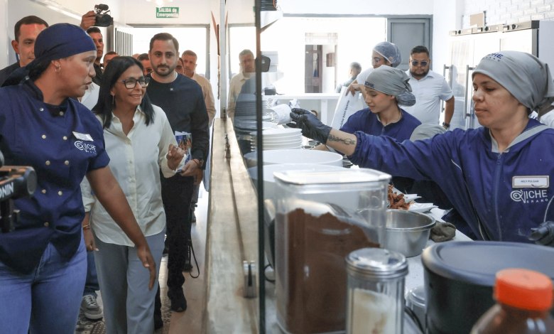 Presidenta Encargada resalta la creatividad y esfuerzo de la juventud emprendedora venezolana