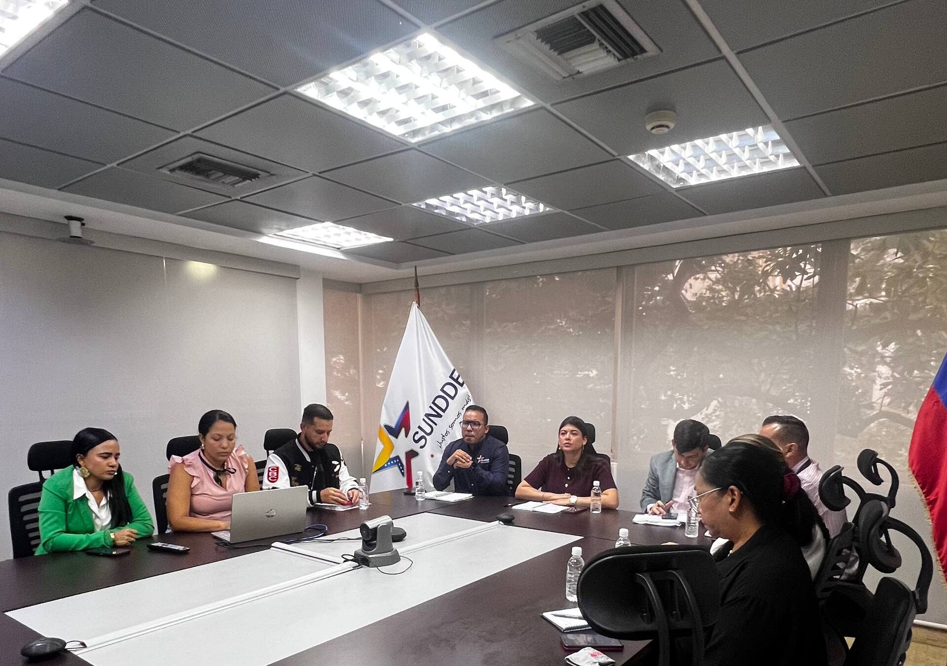 Sundde orienta a su equipo de trabajo sobre el Plan de Buenas Prácticas Comerciales