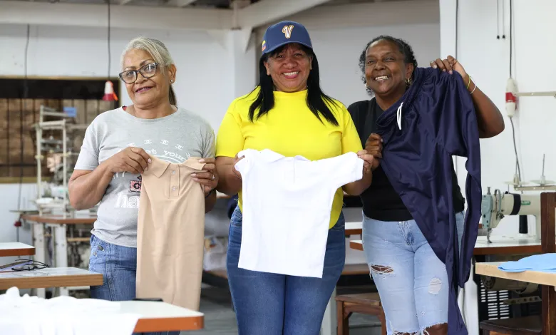 Comuna «Antonio José de Sucre» en Caracas avanza en áreas socioproductivas