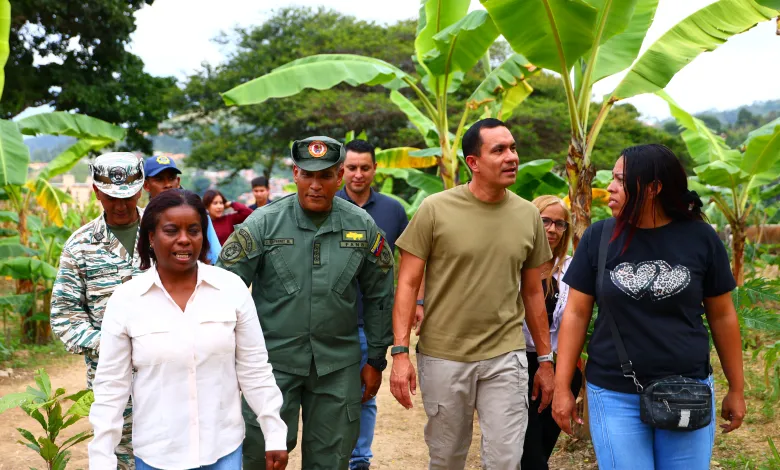 Constatan avances productivos e industriales del Complejo Agroindustrial La Limonera